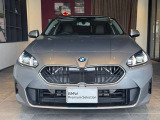 ☆BMWの代名詞とも言える【キドニーグリル】一目見ただけでBMW車であると認識できる確固たるアイコンとして存在感を放ちます☆