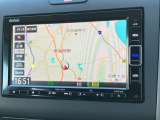 純正インターナビ付きでフルセグ・DVD再生・Bluetoothなど付いてとても便利な車両です♪