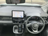 全方位で視界が広く、高い目線で運転もしやすいです!
