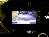 車庫入れなどでバックする際に後方確認ができて便利です。車庫入れ苦手な人もこれで安心!!