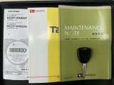 キーレス付きです。ボタンを押すだけでドアの開閉が楽々ですよ♪欠かせないアイテムですね。