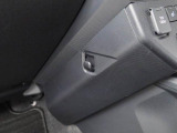 納車の前にはエンジンオイル、オイルエレメント、エアクリーナー、クーラント、バッテリー、ワイパーゴムのチェックまたは交換を行います!