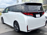 営業時間は10:00から19:00となっております。お電話での問い合わせは0120-707-741 メール問合せはaomoritsutsui@carseven.co.jpまでどうぞ。毎週水曜日は定休日となっております。