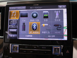 ★各種メディア対応★CD&DVDはもちろんBluetoothやUSBなどでスマホ等も接続可能!