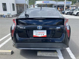 広々とした車内空間に優れた燃費性能。更にデザインも上質で人気のお車です!