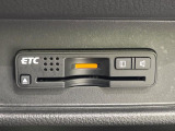 【ETC】高速道路の料金所をストレスなく通過!話題のスポットやサービスエリアに多い「スマートIC」利用時は必須のアイテムです。当店でセットアップを実施、ご納車当日からすぐにご利用いただけます!