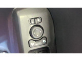 電動格納ミラー、パワーウインドウ
