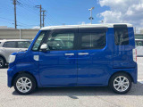 自動車保険も取り扱っておりますの無料で見積りをいたします♪ お客様のお話を伺い、お客様に合った的確なプランをご提案させて頂きます。