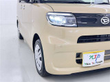 明るいライトが夜道を明るく照らしてくれます。 運転する上で、道路状況をいかに早く認識できるか重要なポイントです。 白色光が暗い道も明るく照らしてくれますよ。