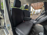 運転席シート