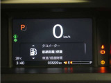 7インチの液晶メーターで、速度表示やHonda SENSING作動表示などを、分かりやすく表示 見やすさを追求したメーターです。