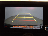 バックガイドモニターで、後方を確認しながら安心して駐車することができます。運転初心者も熟練者も必須の機能ですよ!