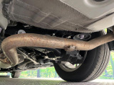 お車を安心してお乗りいただく為には、足回りの定期点検が欠かせません。サービスサポート(有償保証)では無料点検もご提供しており、安心のカーライフをお過ごしいただけるサポート体制が整っています。