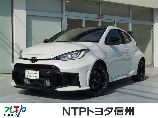 GRヤリス 1.6 RZ 4WD 
