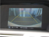 【バックカメラ】後退時も安心。リバース連動で画面が切り替わるのでとっても便利。