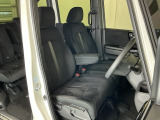 当車両は、次のお客様に気持ちよくお乗りいただくため、専門スタッフによる【徹底シートクリーニング】を施工済みです!