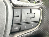 【レーダークルーズコントロール】高速道路での長距離走行が楽に!!自動で速度を保つクルーズコントロールが、衝突軽減システムと連携し、前方の車両を感知して車間を保つように速度調節してくれます!!