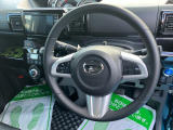 安全・安心な走行のために、納車前にダイハツのクルマを知り尽くしたエキスパートが基本性能に関わる機能や状態を徹底的に点検。消耗部品の交換など法定12ヶ月点検相当の点検・整備を実施しております