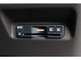 ビルトインタイプのETC車載器で見た目もスマートに♪