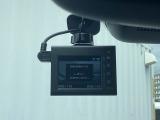 ドライブレコーダー付きです!!映像・音声などを記録する車載装置です。 もしもの事故の際の記録はもちろん、旅行の際の思い出としてドライブの映像を楽しむことができます!!