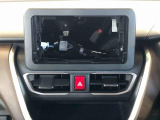 当車両はオーディオレスです。多彩なナビゲーション・オーディオをご用意しております。詳しくは当店スタッフにお問い合わせください。