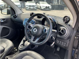 お気軽にお問い合わせください。Tel:075-325-0440 Mobile:070-2313-8676  中古車担当:時女まで