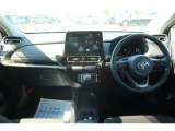 すっきりとした運転席回り☆