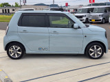 中古車の基本保証(期間は1年間・走行距離は無制限)のホット保証がついております。安心してご購入ください。※中古車保証は車両価格￥400.000-以上からになります。