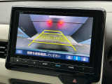 バックカメラ付きで駐車の際も安心です。