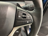 クルーズコントロールを装備しています。高速道路などで一定の速度で走ってくれるので運転が楽ですよ!速度を設定できますので、スピードの出しすぎにも注意できます。