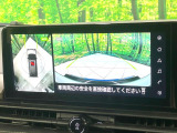 【アラウンドビューモニター】専用のカメラにより、上から見下ろしたような視点で360度クルマの周囲を確認することができます☆死角部分も確認しやすく、狭い場所での切り返しや駐車もスムーズに行えます。