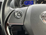 ステアリングスイッチが付いているので、運転中でも音量調整やチャンネル変更がスムーズにできちゃいます♪