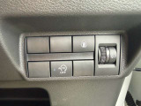 気になるお車がありましたら右の電話番号から直接お店にお問い合わせください。支払方法から車両情報、状態までなんでもご説明させて頂きます。スタッフ一同ご連絡お待ちしております。