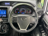 【ステアリングスイッチ】運転中、前方から目線をそらすことなく、オーディオ等の操作が可能な便利機能!安心&快適なドライブを演出してくれます♪