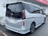 セレナ 1.4 e-POWER ハイウェイスターV 