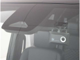 TOYOTA SAFETY SENSEは道路状況、車両状態、天候状態及びドライバーの操作状況などによっては、作動しない場所があります。あくまで運転補助機能です。