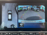 上空から見下ろしているかのように駐車できるアラウンドビューモニター