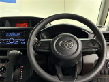 使いやすく運転しやすいレイアウトの運転席周り。