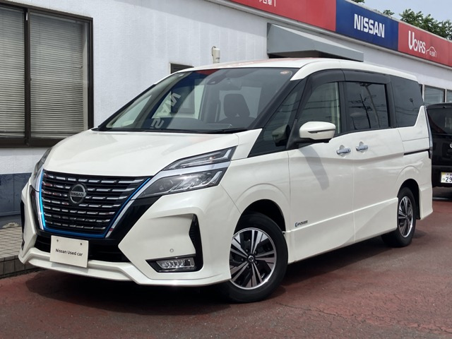 セレナ 1.2 e-POWER ハイウェイスターV 