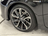 タイヤサイズは225/40R18!純正アルミホイール!納車前の点検時にタイヤ交換させていただきます!