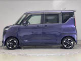 【ユーカーズ浜線へようこそ】屋根付駐車場なので、雨でもゆっくり車をご覧いただけます!当社は、新車、中古車、サービス工場と併設しております。トラブル時も安心です!