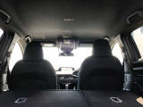 天井も綺麗です☆私は中古車を見るときに天井を良く見るようにしています☆ここが綺麗な車は車内が綺麗なことが多いです☆
