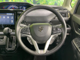 【純正革巻きステアリング】上質な革を使用することで、手にしっかり馴染みとても運転しやすいハンドルです♪