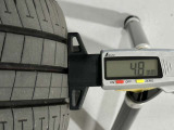夏タイヤの残り溝は4.8mmです。スリップラインからは3.3mmとなっております。