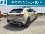 エンジン、トランスミッション、ボディ、シャシーのすべてにスカイアクティブテクノロジーを採用!上質で気持ちのいい走りと、優れた燃費性能を両立しています。