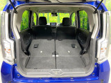 普段のお買い物や通勤、送迎等に十分な荷室スペースを確保しております。セカンドシートを倒すと、大きな荷物の積載も可能です♪