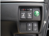 最大3年間のあんしん中古車保証サービスもご用意しております。