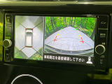 【アラウンドビューモニター】専用のカメラにより、上から見下ろしたような視点で360度クルマの周囲を確認することができます☆死角部分も確認しやすく、狭い場所での切り返しや駐車もスムーズに行えます。