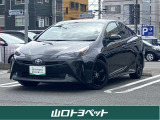 プリウスSツーリングセレクション プレシャスブラックパール入荷しました☆