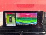 アラウンドビューモニター付きですので、車庫入れも楽々です。
